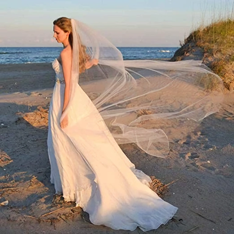 Νυφικό πέπλο από τούλι μήκους 2μ Πέπλος νύφης από λεπτό τούλι, μήκος 2 μέτρα, μινιμαλιστικό στυλ