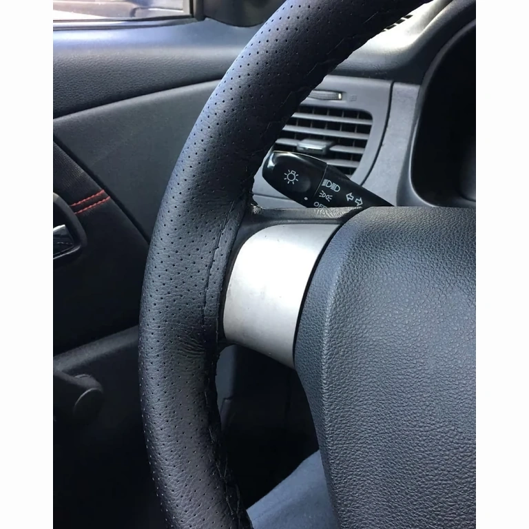 Premium θήκη τιμονιού, διάτρητο δέρμα, με αθλητικό σχέδιο