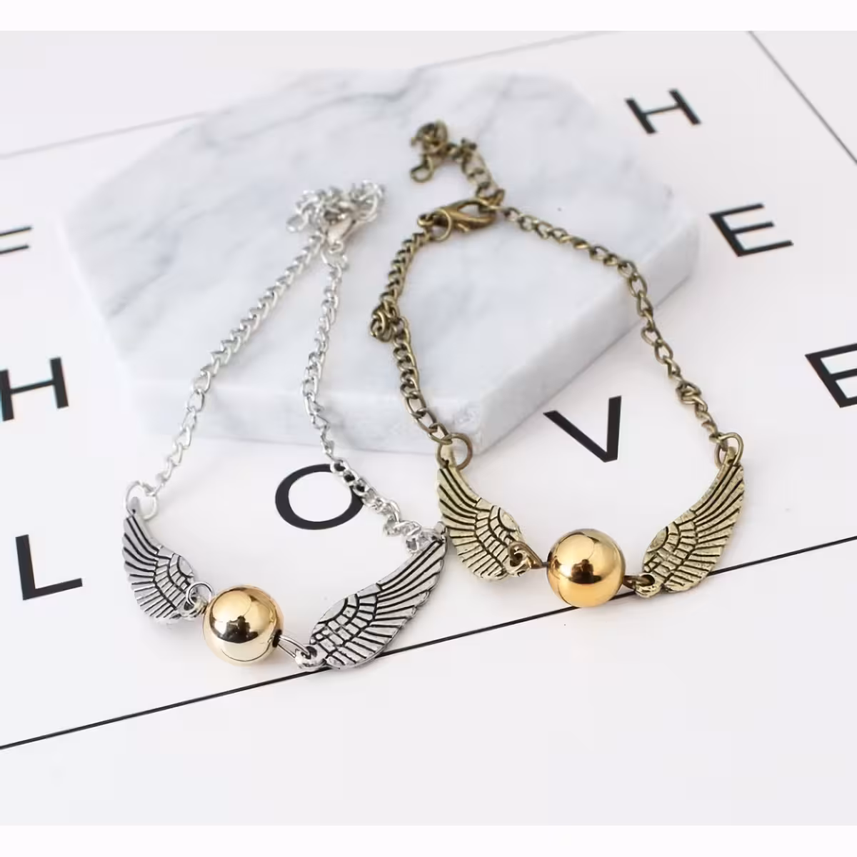 Κομψό βραχιόλι με σύμβολο Deathly Hallows από Harry Potter