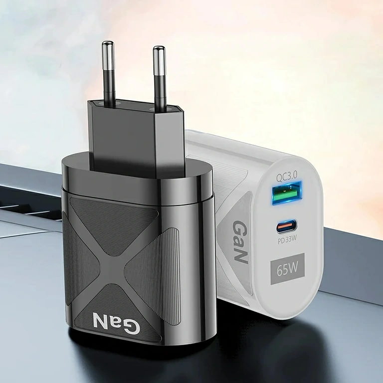 Πρόσοψη φορτιστή PD+QC3.0 Φορτιστής GaN με Power Delivery και Quick Charge 3.0 – μπροστινή όψη