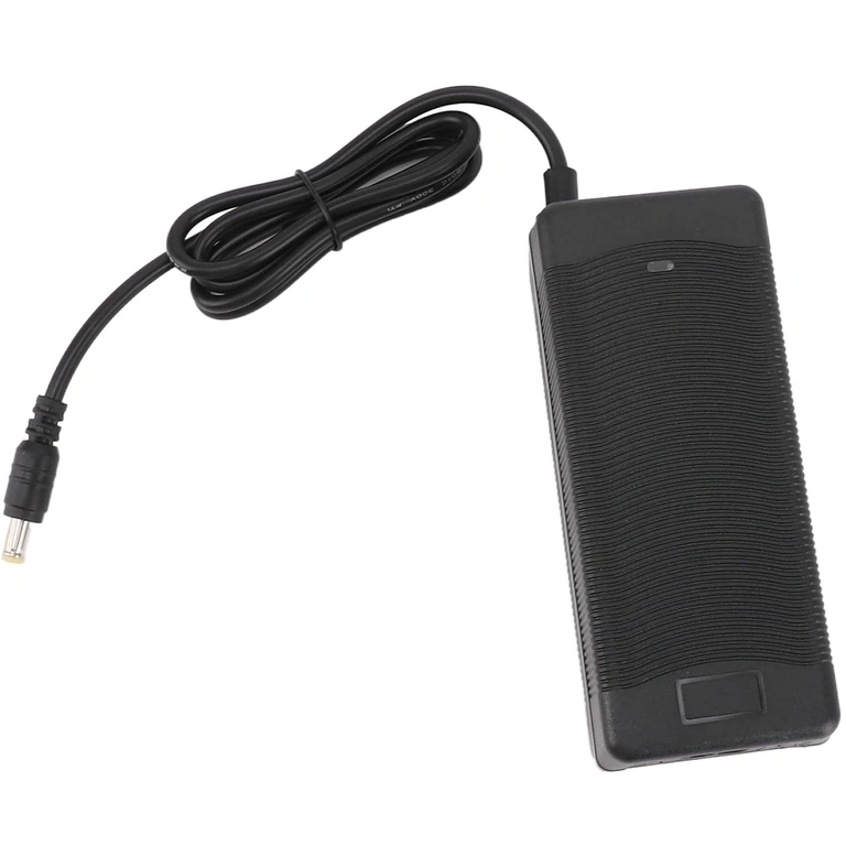 Σύνδεσμος DC 2.1×5.5mm φορτιστή Li-Ion 21V Συνδετήρας DC 2.1×5.5 mm για φορτιστή Li-Ion 21V 2A – συμβατός με μπαταρίες Li-Ion 18V και φορητά εργαλεία