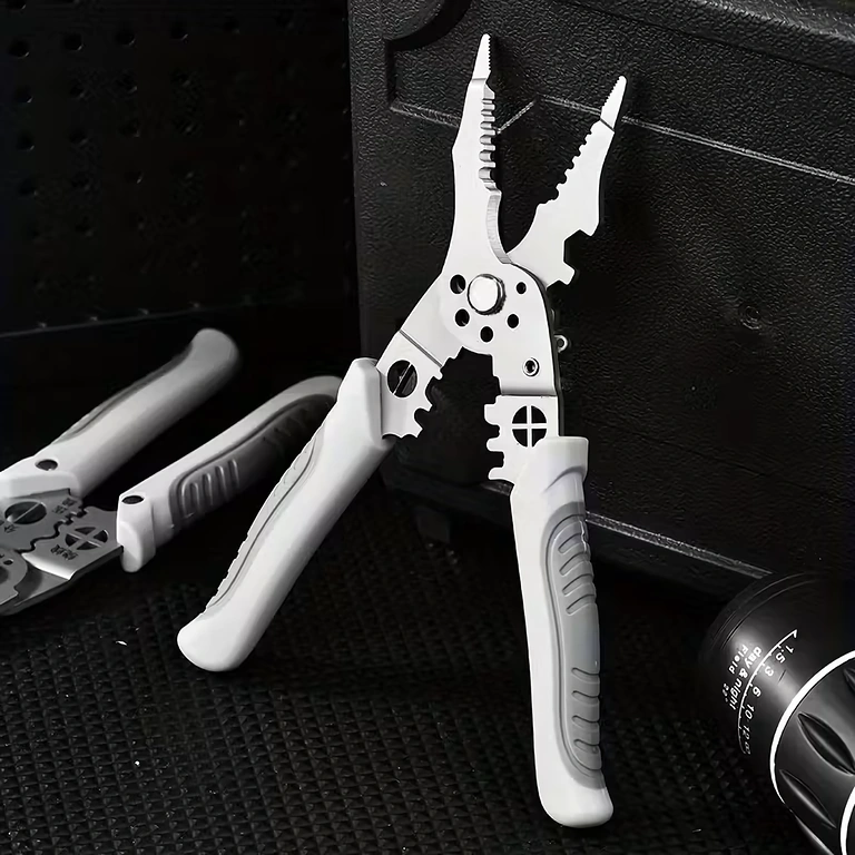 Διατρήσεις για ακριβή απογύμνωση καλωδίων διαφόρων διαμέτρων