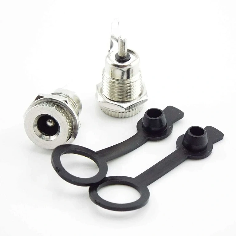 Υποδοχή DC 12V 5,5x2,1mm – αδιάβροχη, μπροστινή όψη